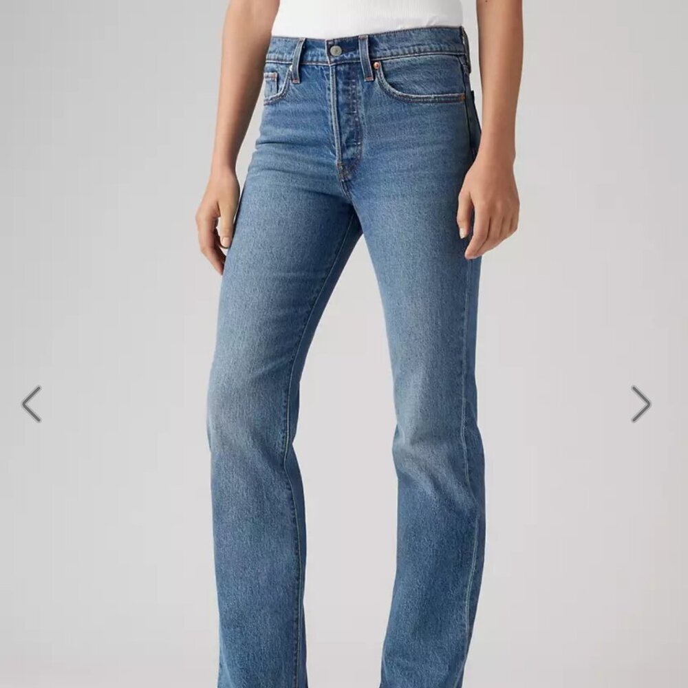 Levi's Premium women's wedgie bootcut jean, EUC, size 29